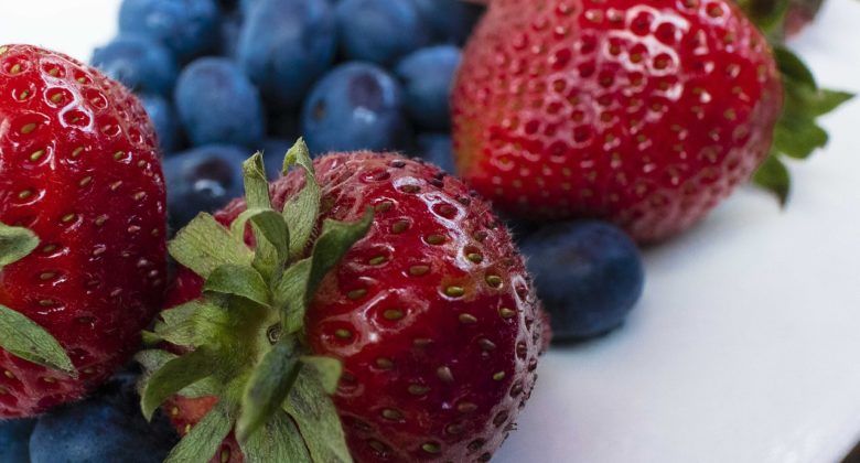 Strawberry Macro Berries Fruit Red