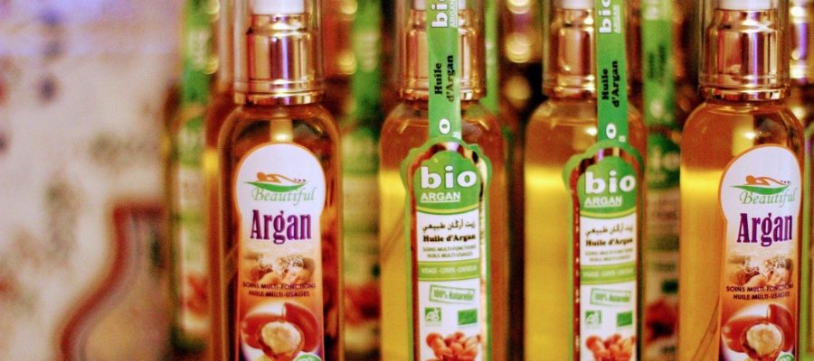Bottles Argan Oil Argan Buy  - Peggy_Marco / Pixabay